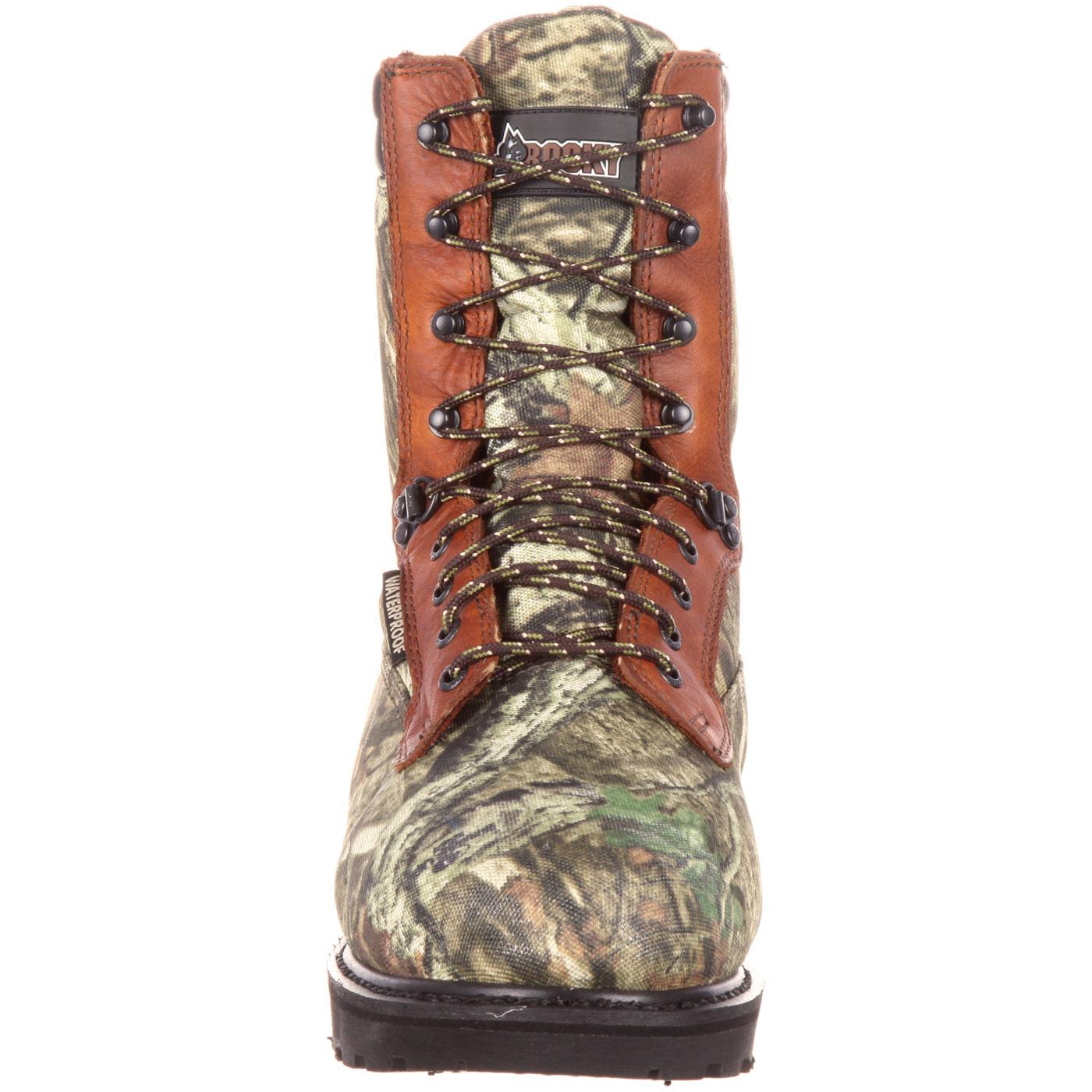 insulated camo hunting boots