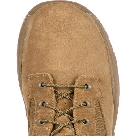 Lightweight rocky top boots