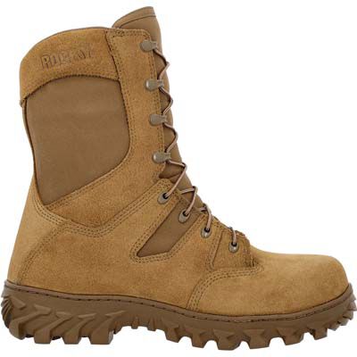 Composite toe clearance jungle boots