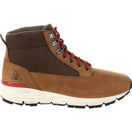 Rugged outdoor boots store