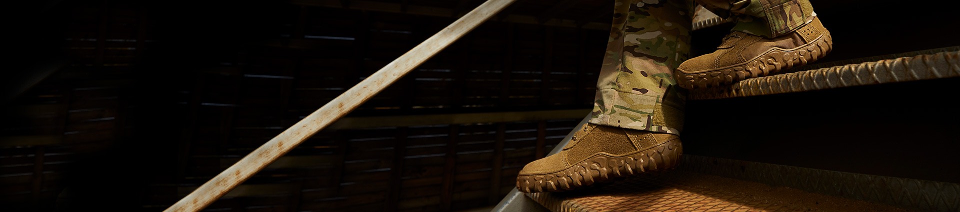 rocky s2v military tactical boots